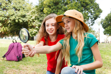 Fototapeta premium We exploring the nature with magnifying glass