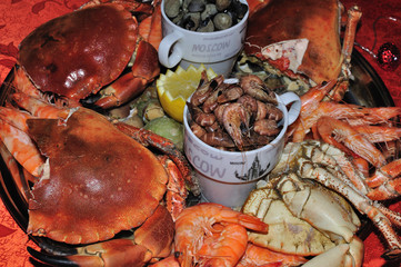 Plateau de fruits de mer du nouvel an.