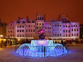Holiday decorations of Warsaw. Old market square. Poland © Andrey Shevchenko