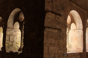 Fototapeta premium Arches gallery in a French Medieval Abbey