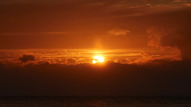 噴火湾の夕日　北海道風景