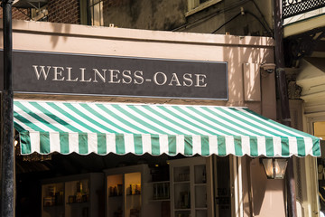 Schild 276 - Wellness-Oase