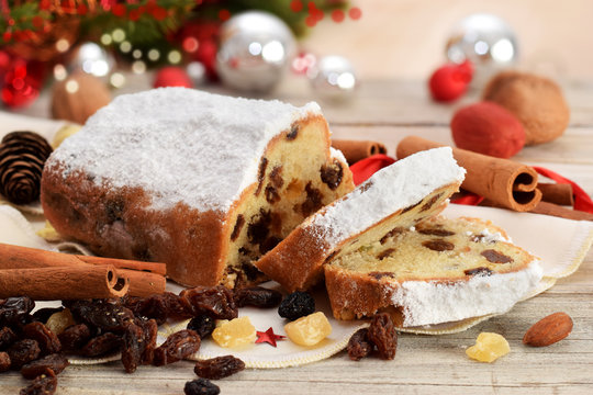 「Weihnachtsstollen」の写真素材 | 1,522件の無料イラスト画像 | Adobe Stock