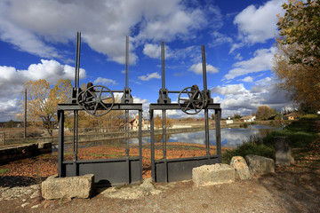 Canal de Castilla, noviembre de 2017, Palencia, Castilla Le—n..Esclusa de Fromista