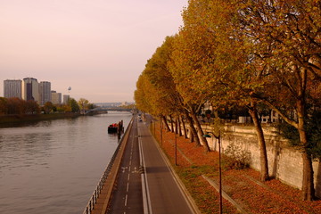 Automne à Paris, France