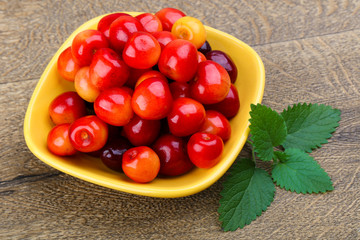 Sweet cherry