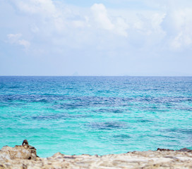 Fototapeta premium Beautiful seascape with turquoise water color in Phuket, Thailand
