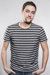 Obraz premium Young attractive man smiling