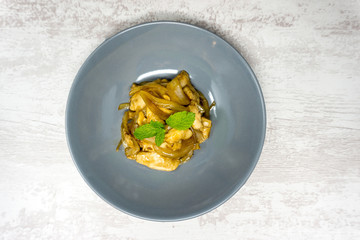 wok fried chicken stir fry with sweet peppers and chinese vegetables