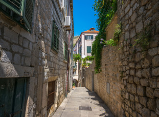 Fototapeta na wymiar Walking through the narrow streets of Dubrovnik, Dalmatia, Croatia, Adriatic Sea, Europe