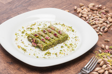 baklava in plate to service