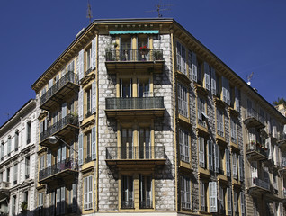 Fototapeta na wymiar Fragment of building in Nice. France 