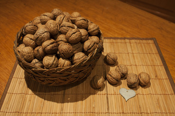 nuts nueces