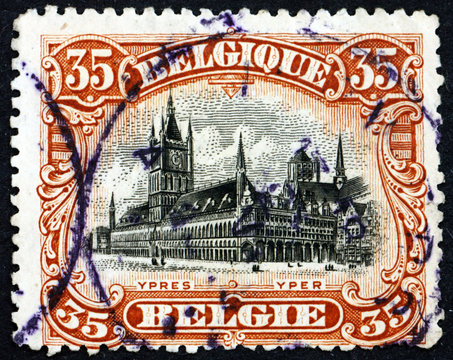 Postage Stamp Belgium 1915 Cloth Hall Of Ypres