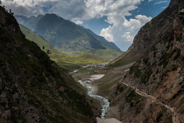 On the way - Amarnath Yatrah, 1. day from Chandanwari to Sheshnag, Kashmir, India