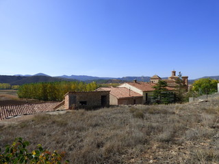 Fototapeta na wymiar Gea de Albarracin pueblo de Teruel (Aragon, España)