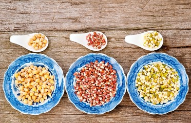 Split beans, adzuki beans, wheat and chick peas