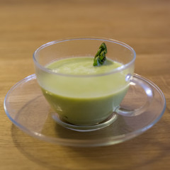 Spargelcremesuppe II