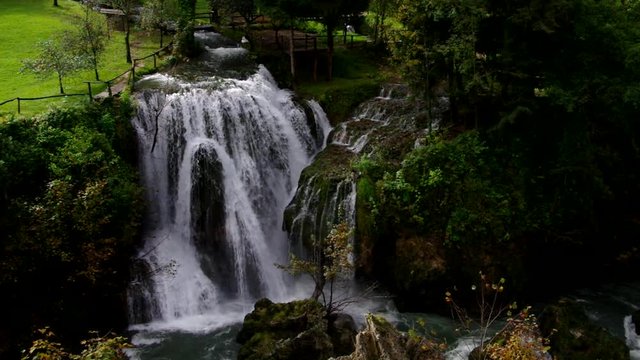 Slunj Wasserfall