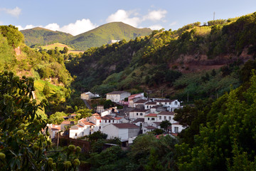 Hiking from Agua de Alto (azores) to the craterlake do Fogo