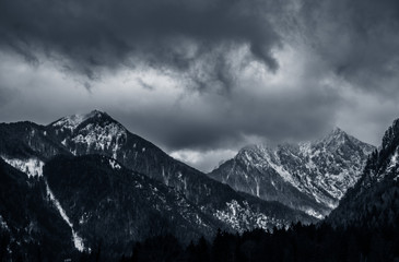 Obraz premium Beautiful winter snow hiking in nature mountains forest trees