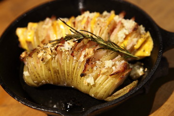 ハッセルバックポテト