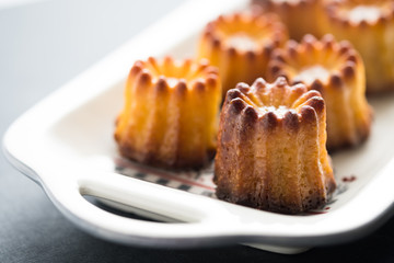 Canelè bordolaise