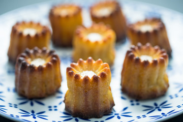 Canelè bordolaise