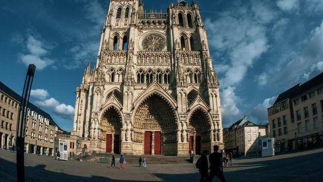A time-lapse of the Amiens cathedral with rolling clouds