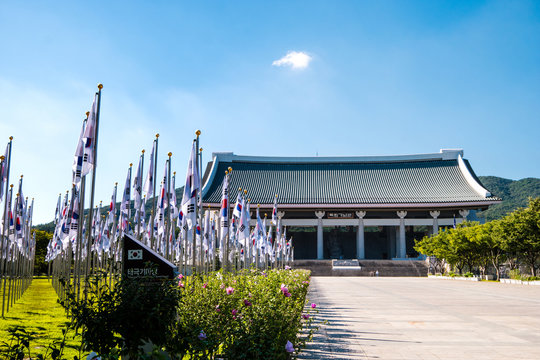 CheonanBilder StockFotos & Videos. Adobe Stock