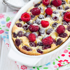 Homemade casserole with cottage cheese, semolina and raspberries, square