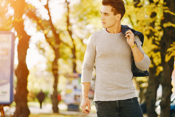 Obraz premium stylish guy in the city