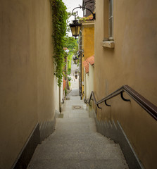 "Kamienne schodki" in old town of Warsaw, Poland © Mikolaj Niemczewski