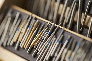 Dental carbide bur tool