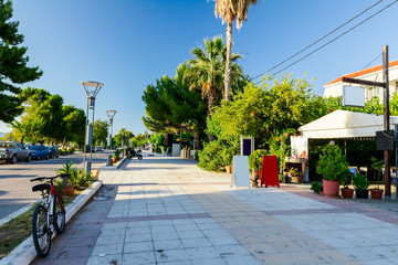 Naklejka premium Cityscape with traditional colorful tavern restaurant