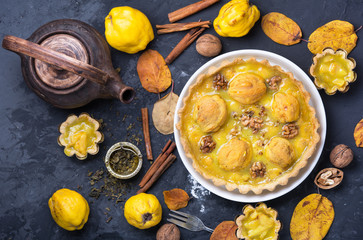 home pie with quince