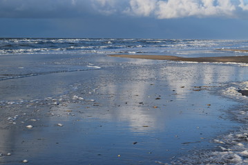 Nordseeküste nach einem Herbststurm