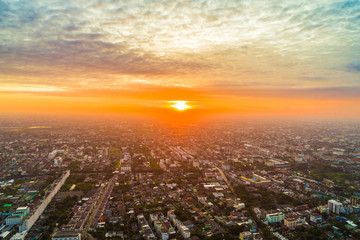 Fototapeta premium Cityscape of Bangkok skyscraper sunrise in the morning
