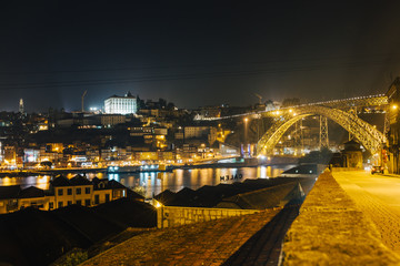 Porto by Night - Porto bei Nacht