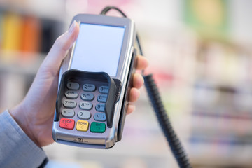 EC- / Bankomat - Karten Terminal, Plastikgeld im Handel