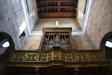 Orgue de l'église San Frediano de Lucca en Toscane, Italie