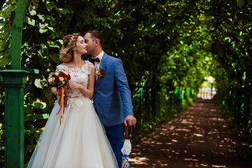 Husband and wife in your wedding day/Engagement
