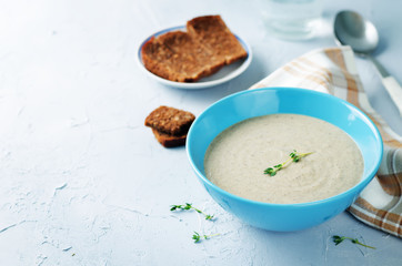 Mushrooms potato cream soup