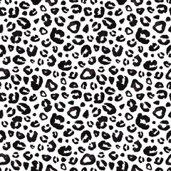 Snow Leopard seamless texture © Olga