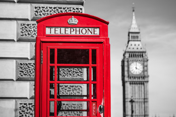 Fototapeta na wymiar London's iconic telephone booth