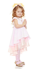 The little girl is full-length.