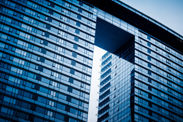 Obraz premium detail shot of modern business buildings in city
