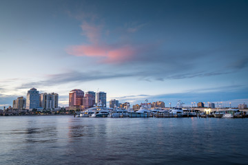 Fototapeta na wymiar City of West Palm Beach skyline