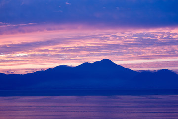 御輿来海岸から望む有明海の夕焼け