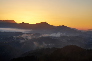 国見ヶ丘からの夜明け